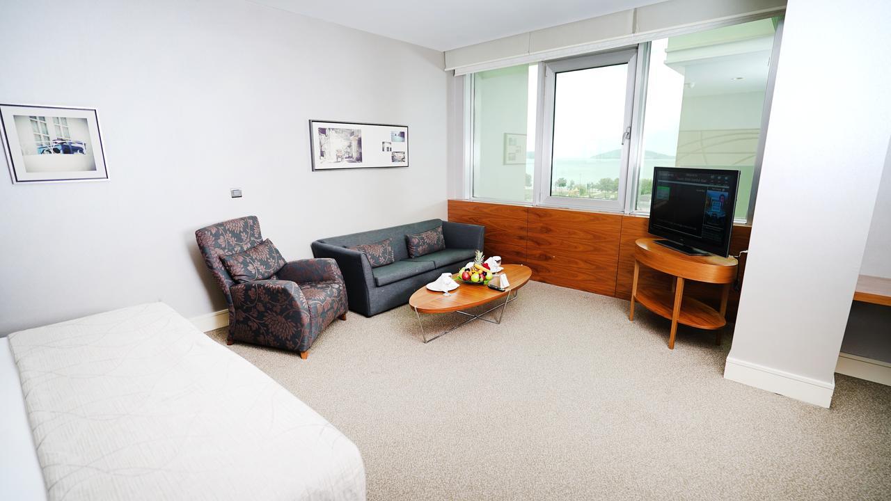 Cevahir Hotel Istanbul Asia Eksteriør bilde A typical studio apartment