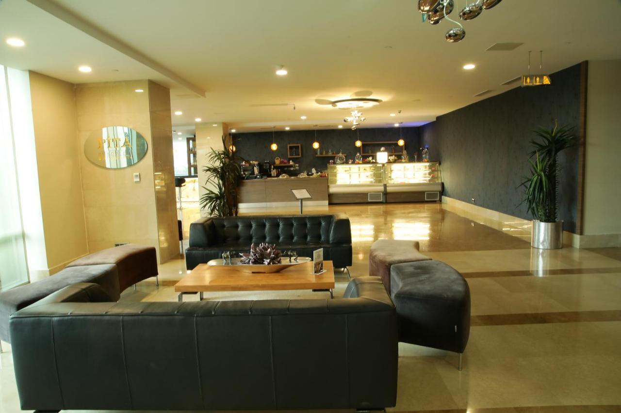 Cevahir Hotel Istanbul Asia Eksteriør bilde The lounge at the airport